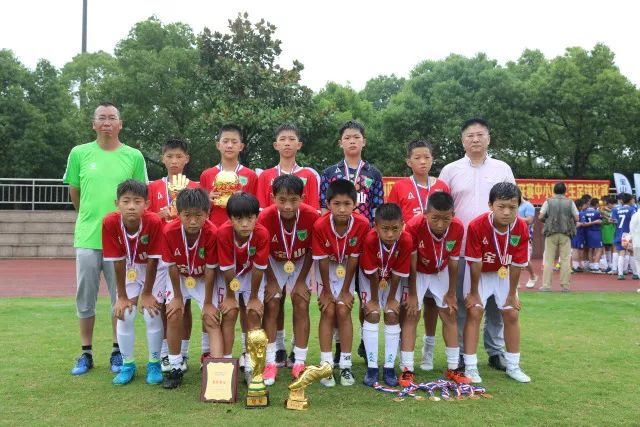 国青男篮热身赛：中国U18男篮三连胜