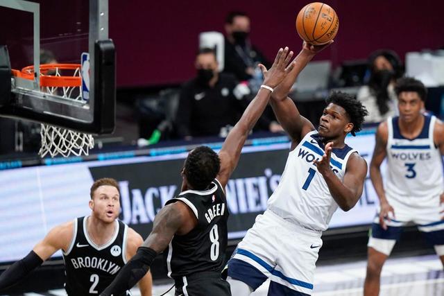 米切尔29+7+8塔图姆25分 骑士大胜凯尔特人1-1