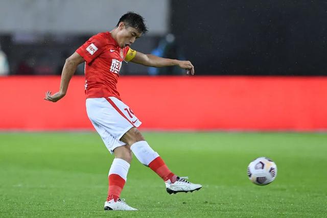 罗马诺：安东尼租借至贝蒂斯 合约期限为6个月